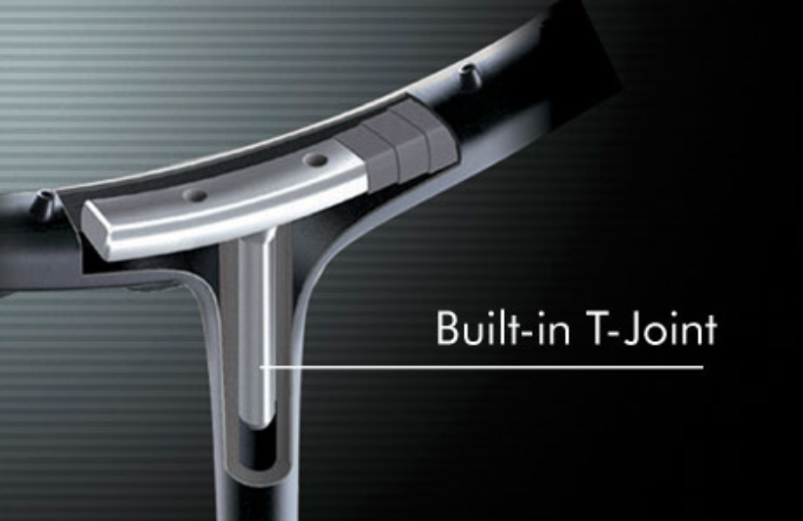 Công nghệ BUILT-IN T-JOINT Vợt cầu lông Yonex Voltric Lite